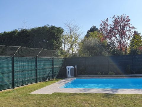 Jardin et fenêtre sécurisés