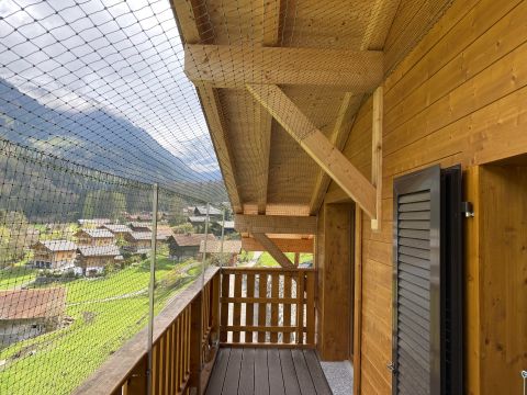 Balcon avec couverture