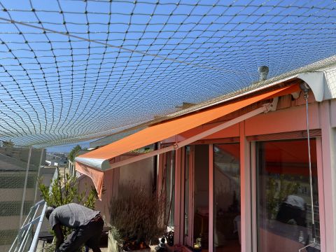 Balcon avec couverture