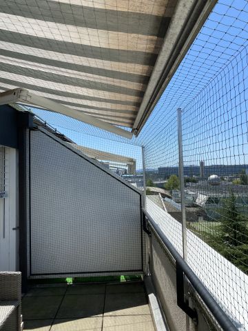 Balcon avec couverture