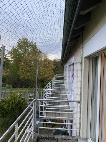 Balcon avec couverture
