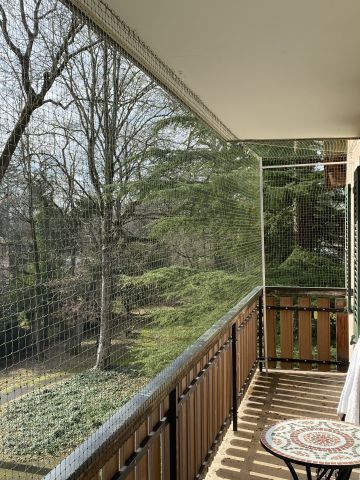 Balcon partiellement couvert + couverture
