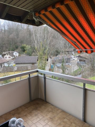 Balcon encastré avec toile solaire