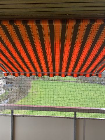 Balcon encastré avec toile solaire