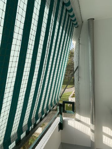 Balcon encastré avec toile solaire