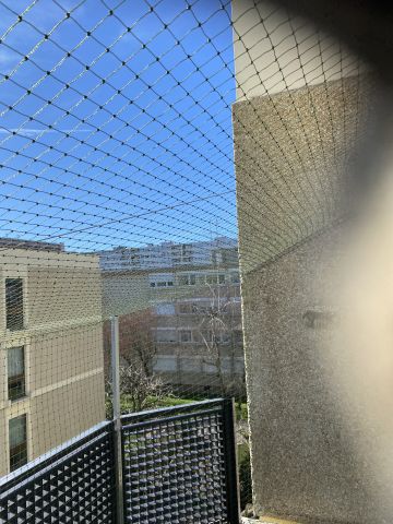 Balcon avec couverture