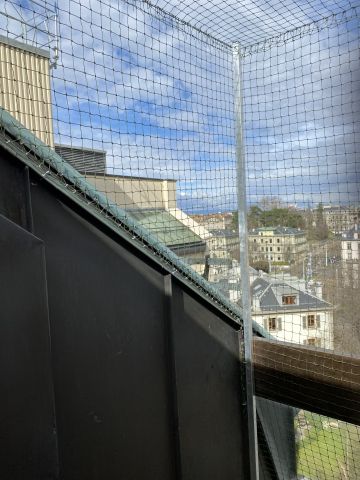 Balcon avec couverture