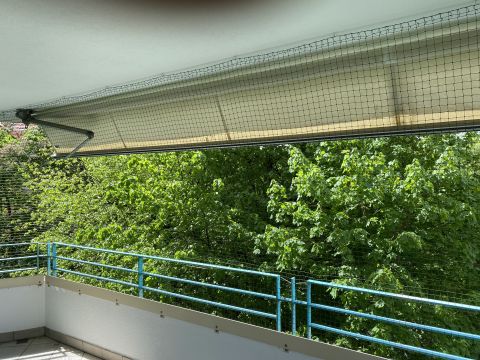 Balcon circulaire rambarde-plafond