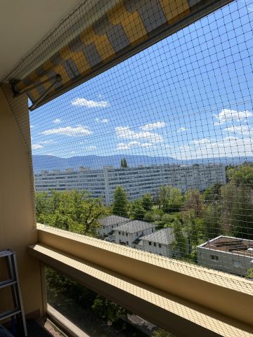 Balcon encastré avec toile solaire