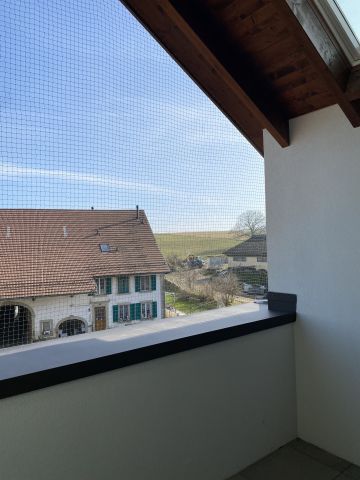 Balcon avec rebord large