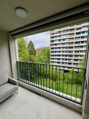 Balcon moderne sans percer