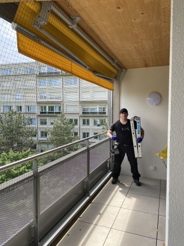Balcon encastré avec toile solaire