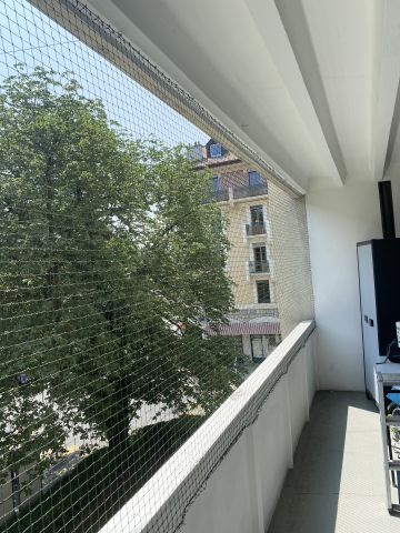 Balcon encastré simple