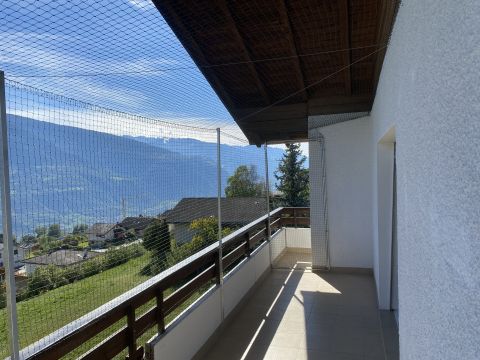 Balcon avec couverture