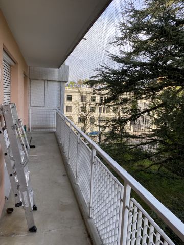 Balcon sans store