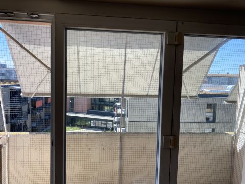 Balcon sans percer/store/crissier 2026
