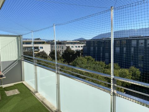 Balcon avec couverture