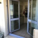 Protection_Chat_Porte_Fenetre_Filet_Coulissant_ouvert