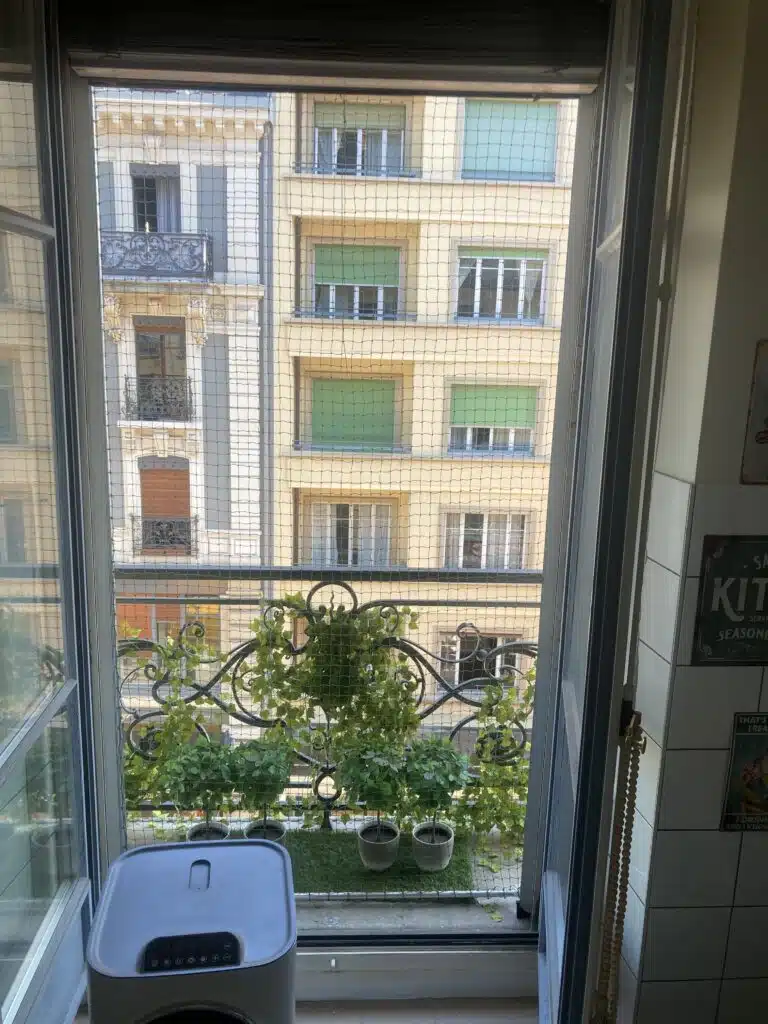 Porte(-fenêtre) – installation ProtectionChat